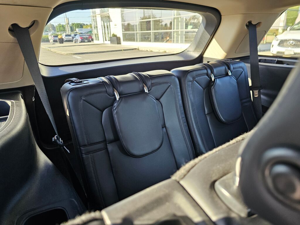 2020 Lincoln Aviator Grand Touring photo 18