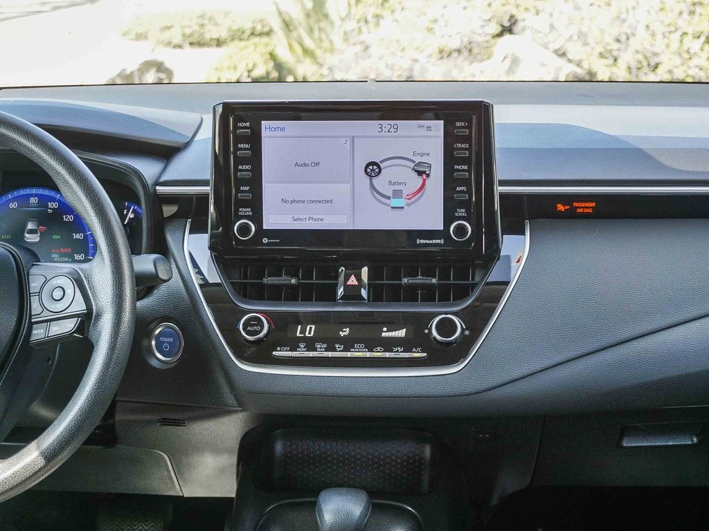 2022 Toyota Corolla Hybrid LE photo 15