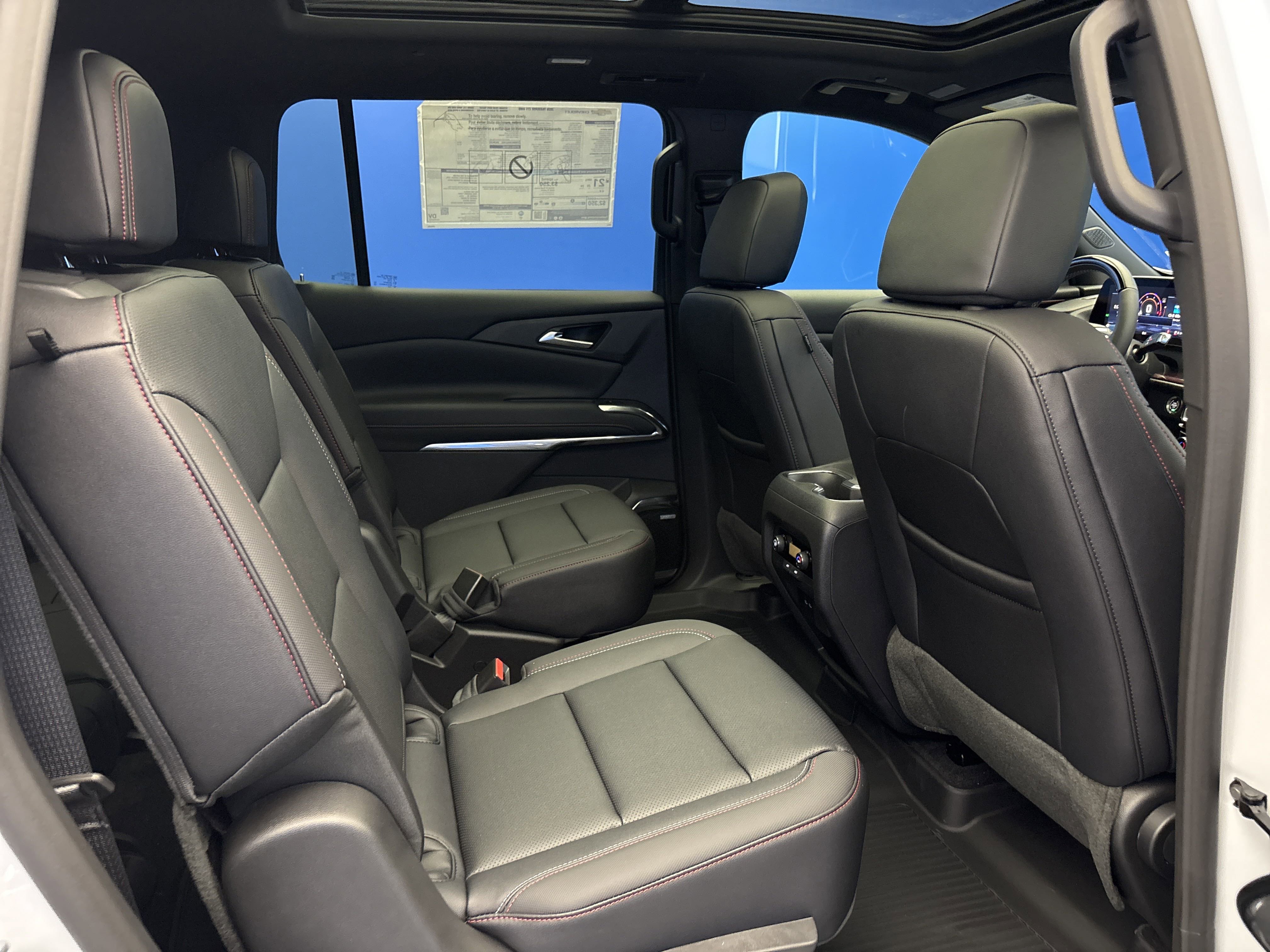 2026 Chevrolet Traverse Z71 photo 25