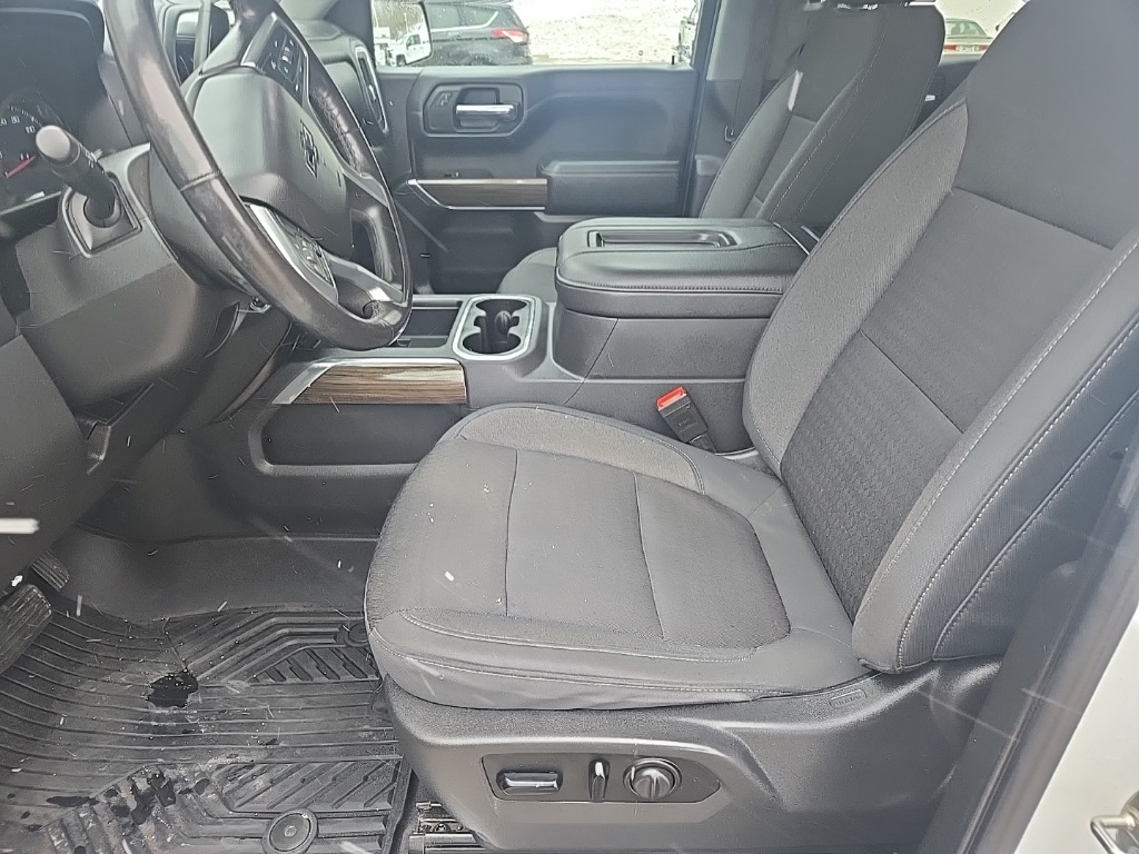 Used 2020 Chevrolet Silverado 1500 LT Trail Boss with VIN 3GCPYFED5LG131818 for sale in Winona, Minnesota