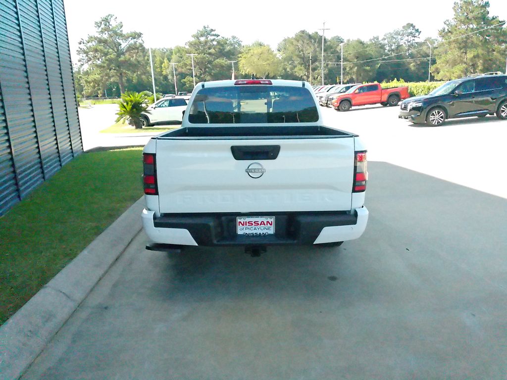 2026 Nissan Frontier Crew Cab PRO-4X photo 4