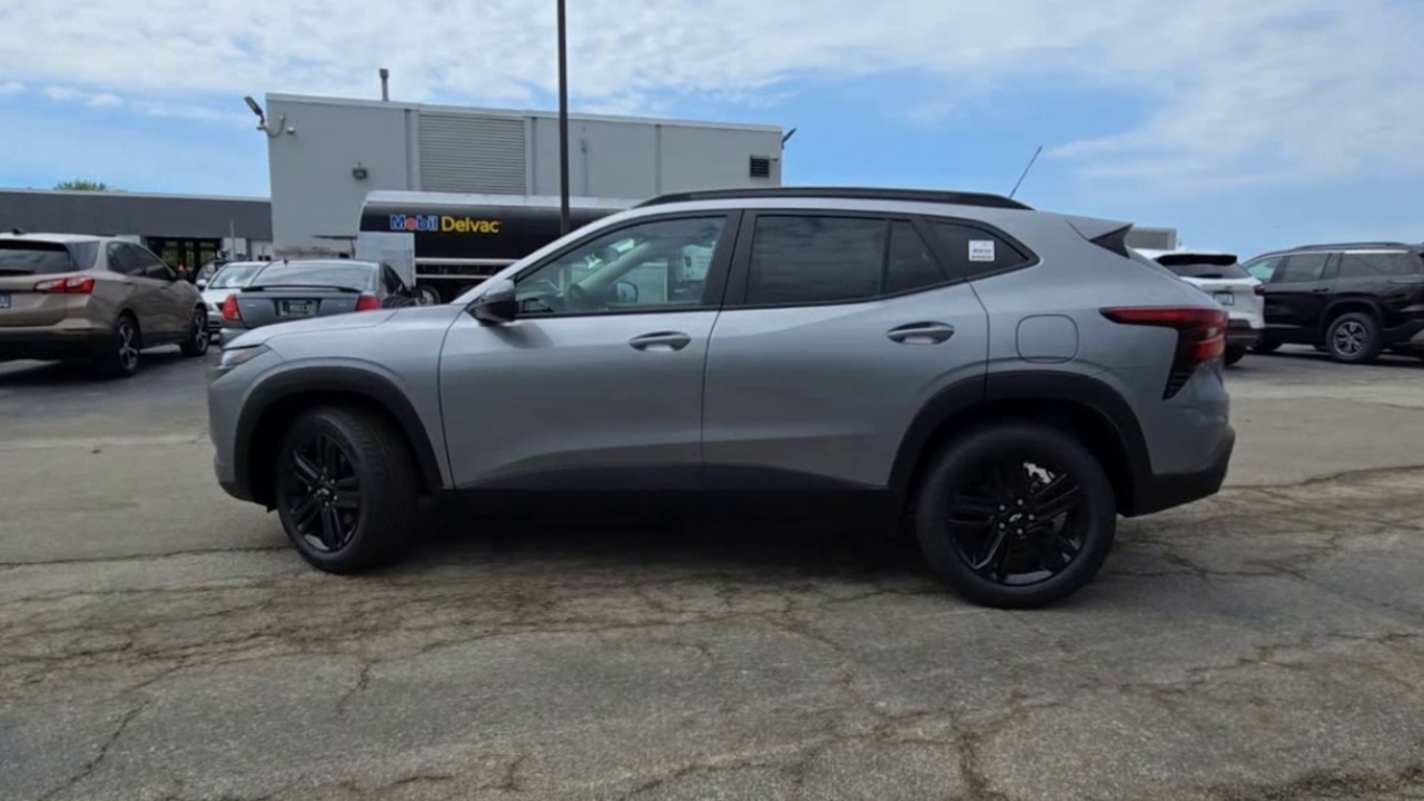 2025 Chevrolet Trax ACTIV photo 6