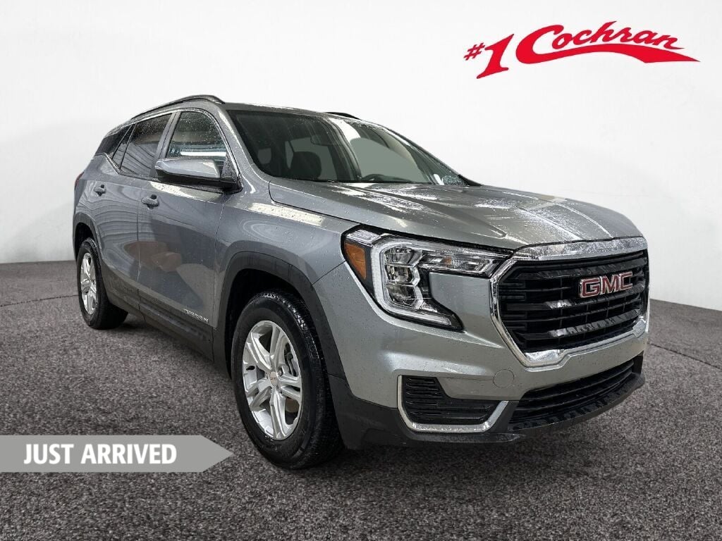 2023 GMC Terrain SLE's photo