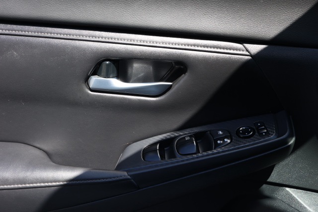 2021 Nissan Sentra S photo 21