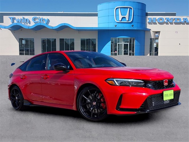 2025 Honda Civic Hatchback Type-R's photo