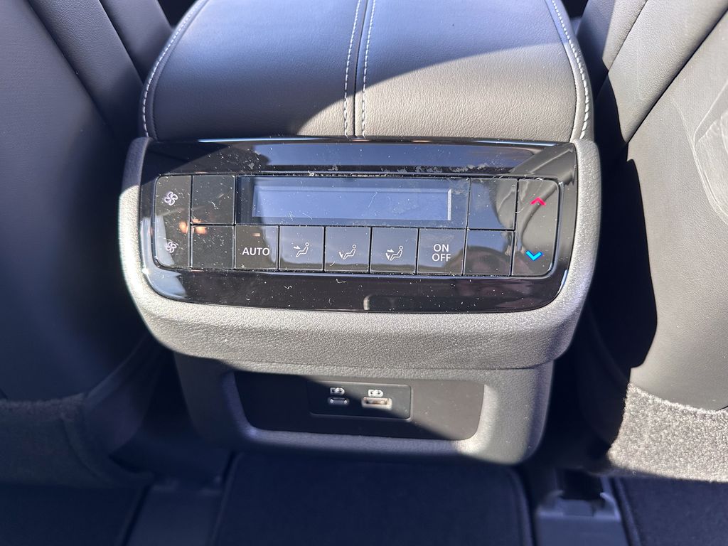 2025 Infiniti QX60 Pure photo 31