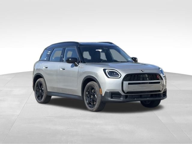 2026 MINI Countryman S's photo