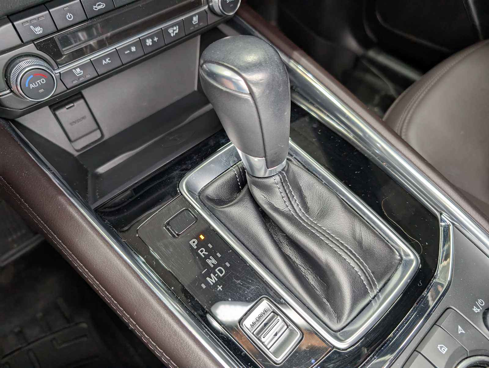 2022 Mazda CX-5 2.5 Turbo Signature photo 27