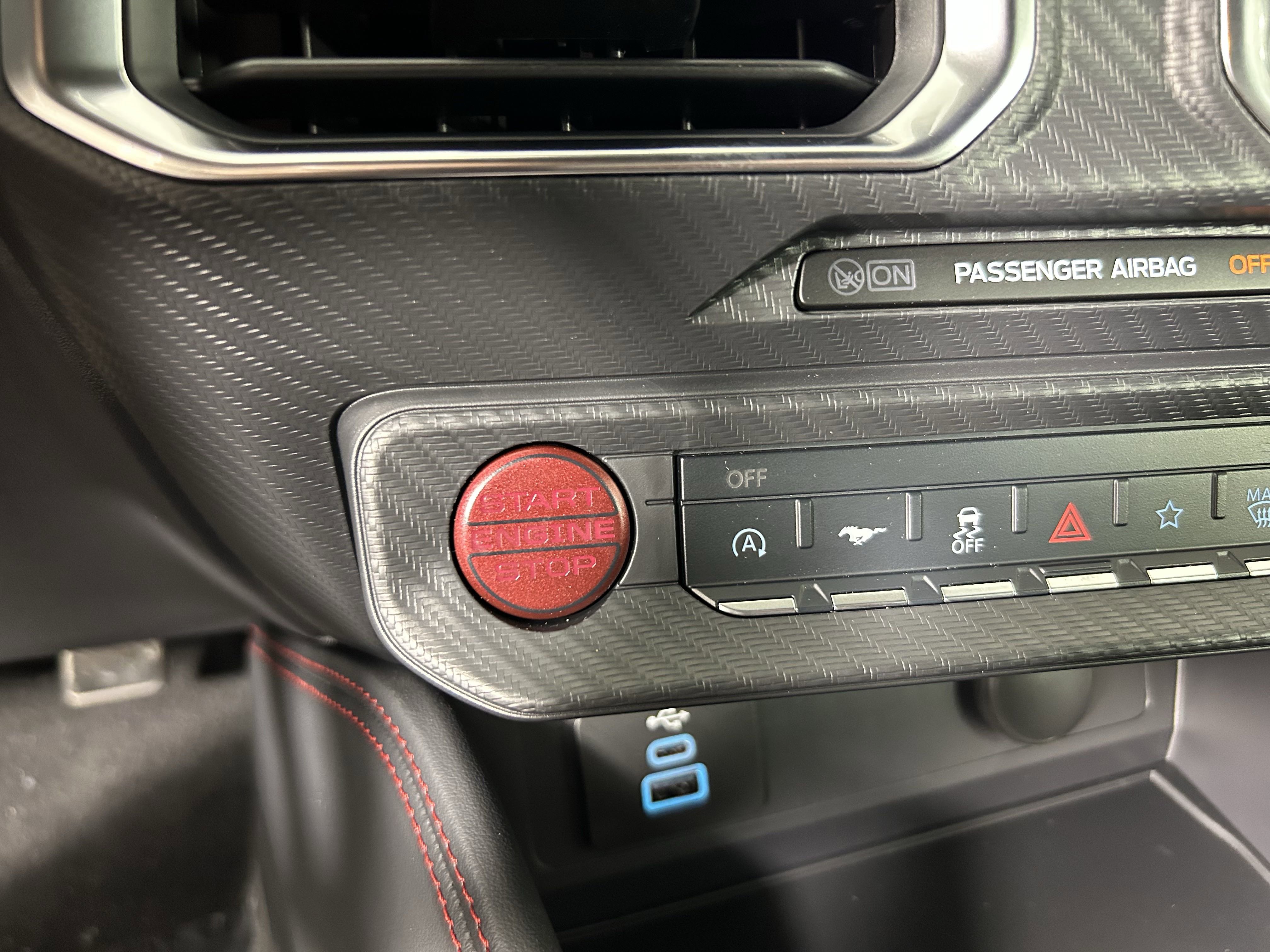 2025 Ford Mustang GT Premium photo 23