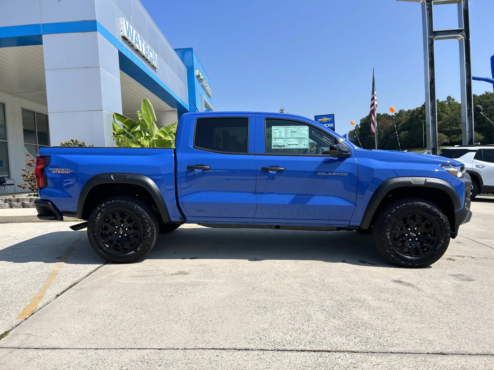 2026 Chevrolet Colorado Trail Boss photo 3