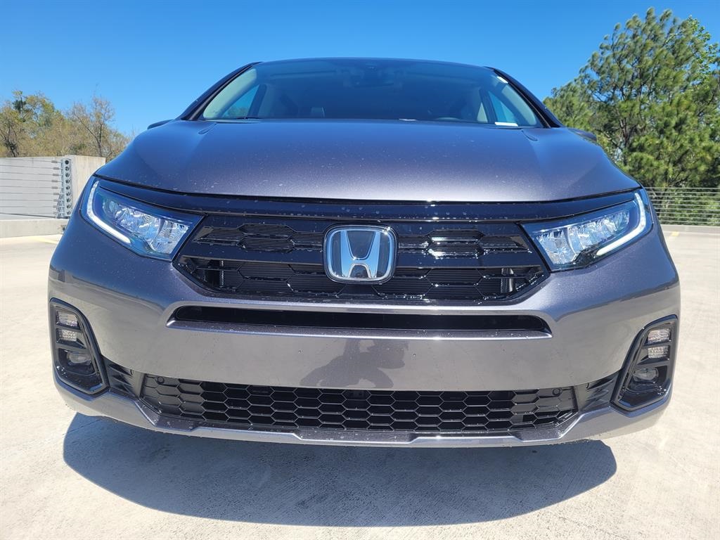 2026 Honda Odyssey Elite photo 2