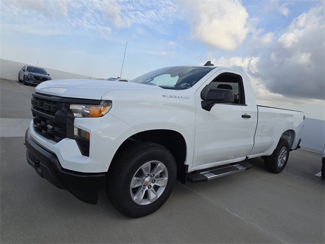 2025 Chevrolet Silverado 1500 photo 4