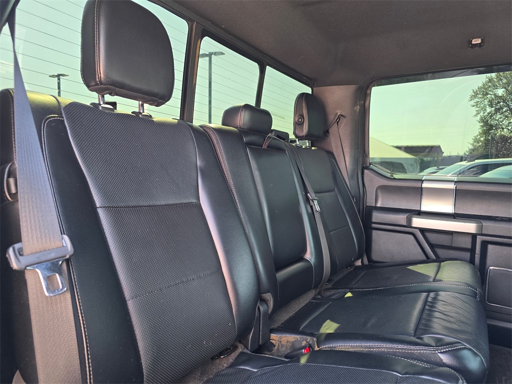 2016 Ford F-150 Lariat photo 4