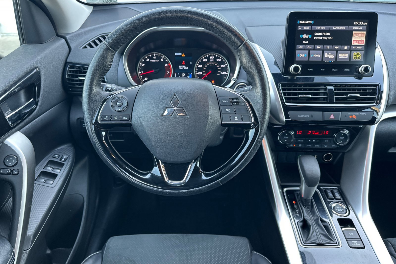 2024 Mitsubishi Eclipse Cross SE photo 13