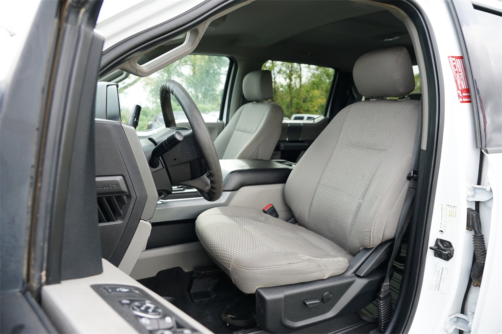 2021 Ford F-250 photo 11