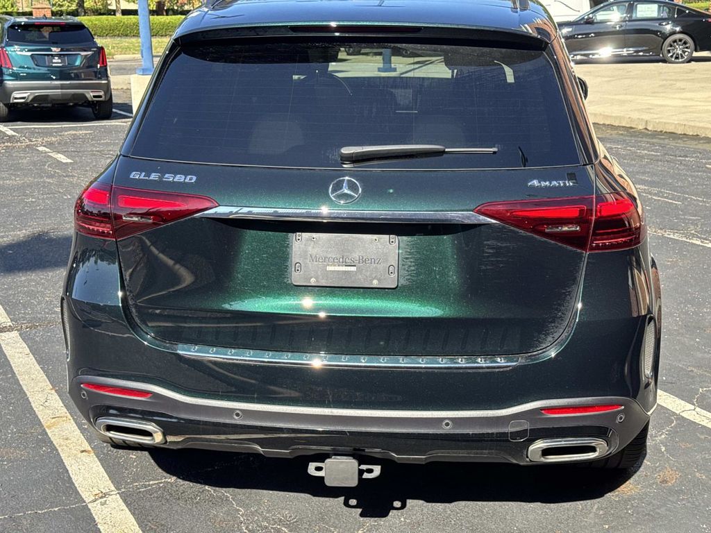 2024 Mercedes Benz GLE 580 4MATIC photo 3