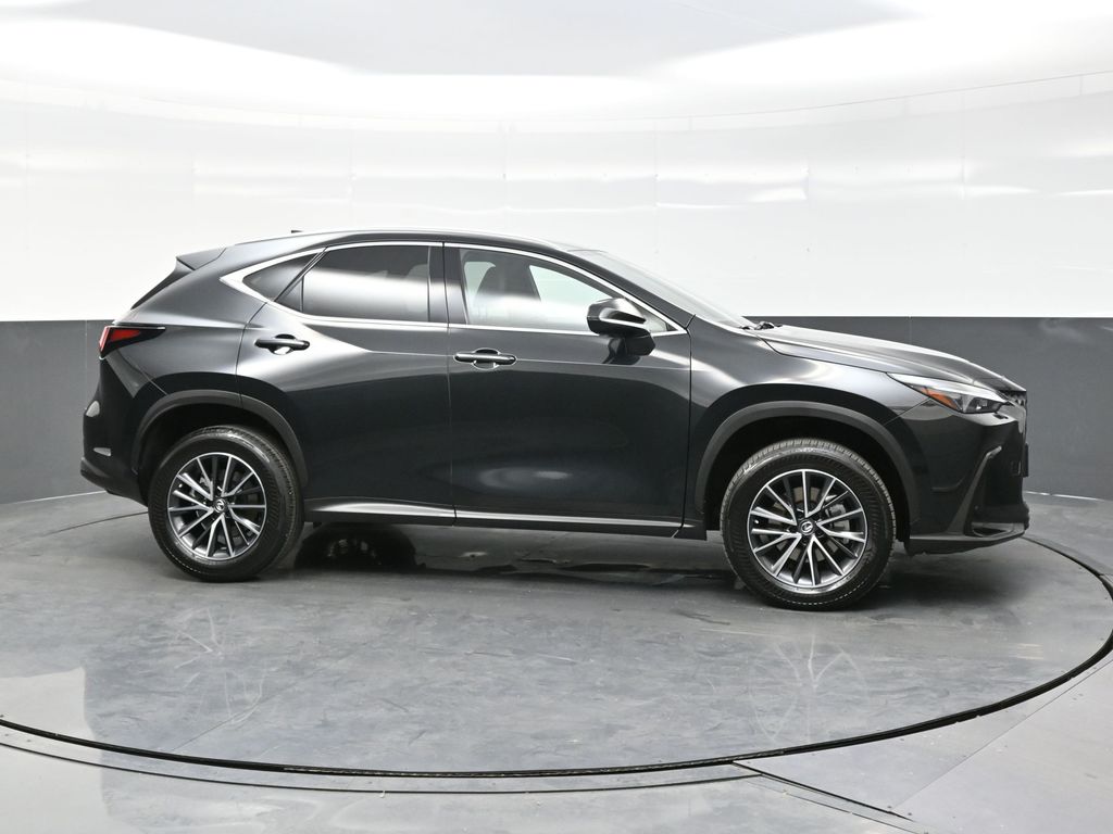 2022 Lexus NX 350 photo 7