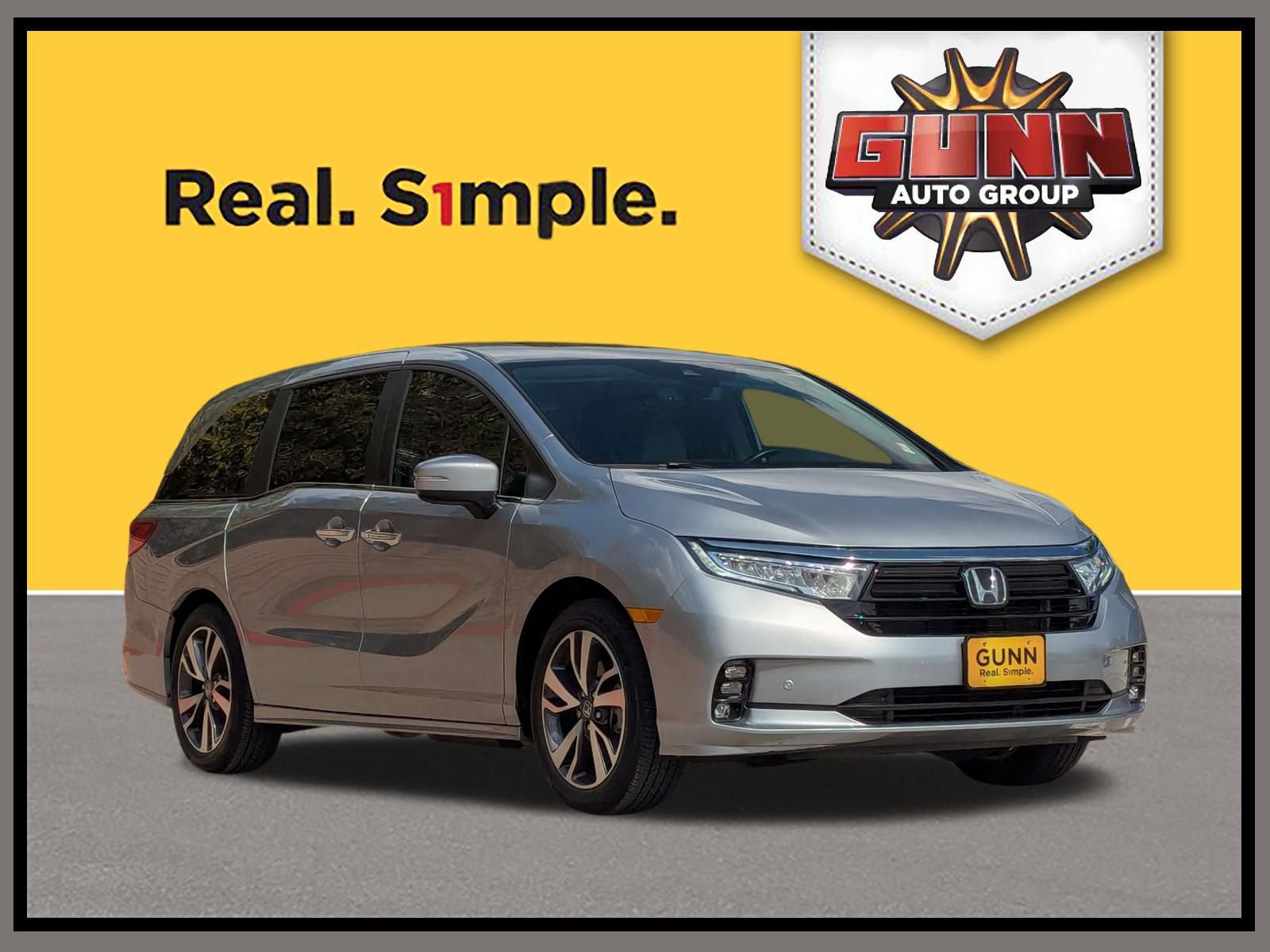 2024 Honda Odyssey Touring's photo