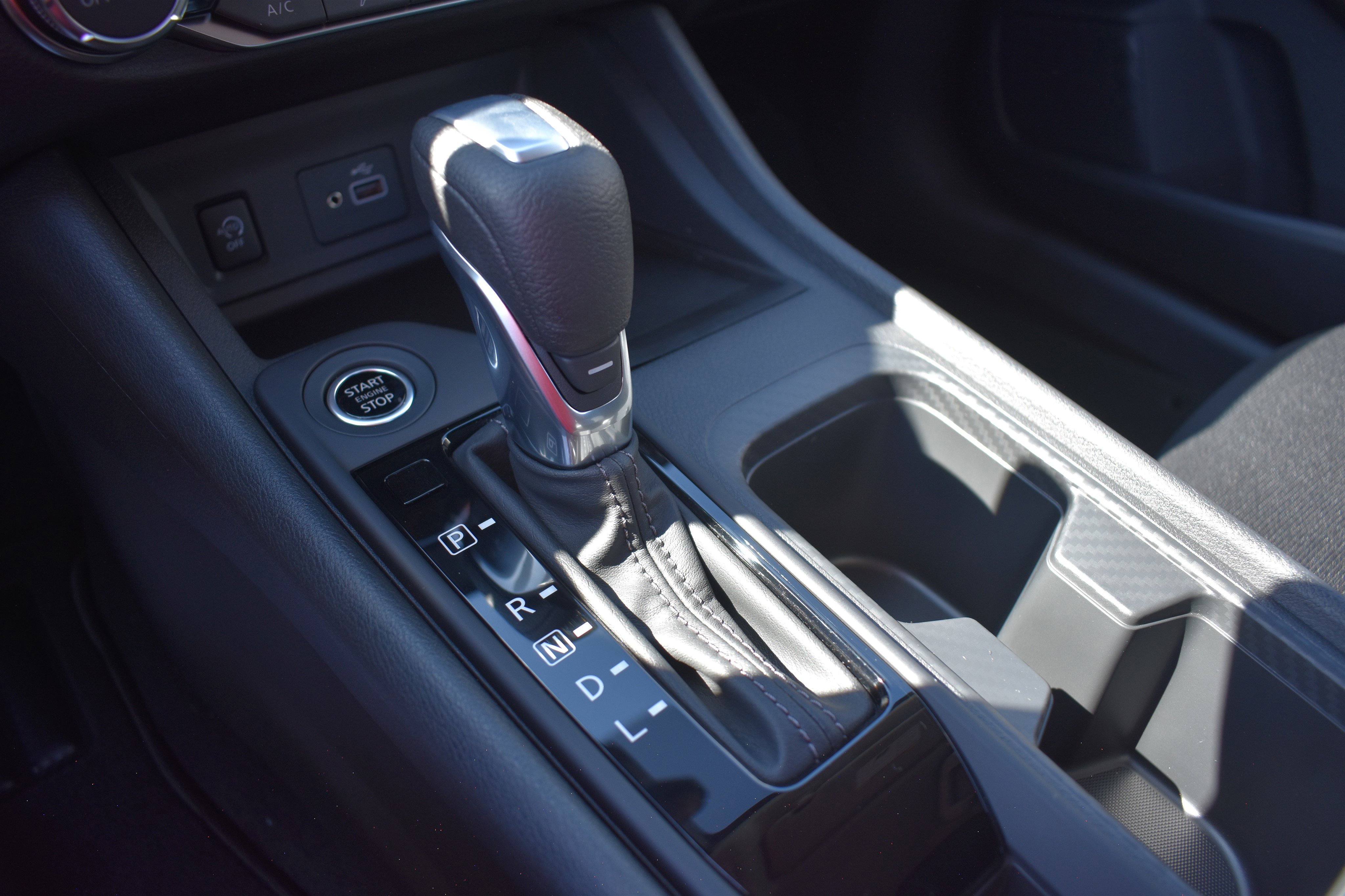 2025 Nissan Sentra S photo 14
