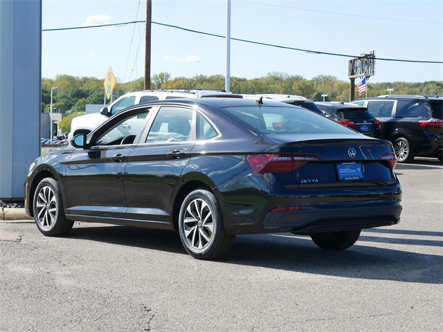 2023 Volkswagen Jetta 1.5T S photo 4