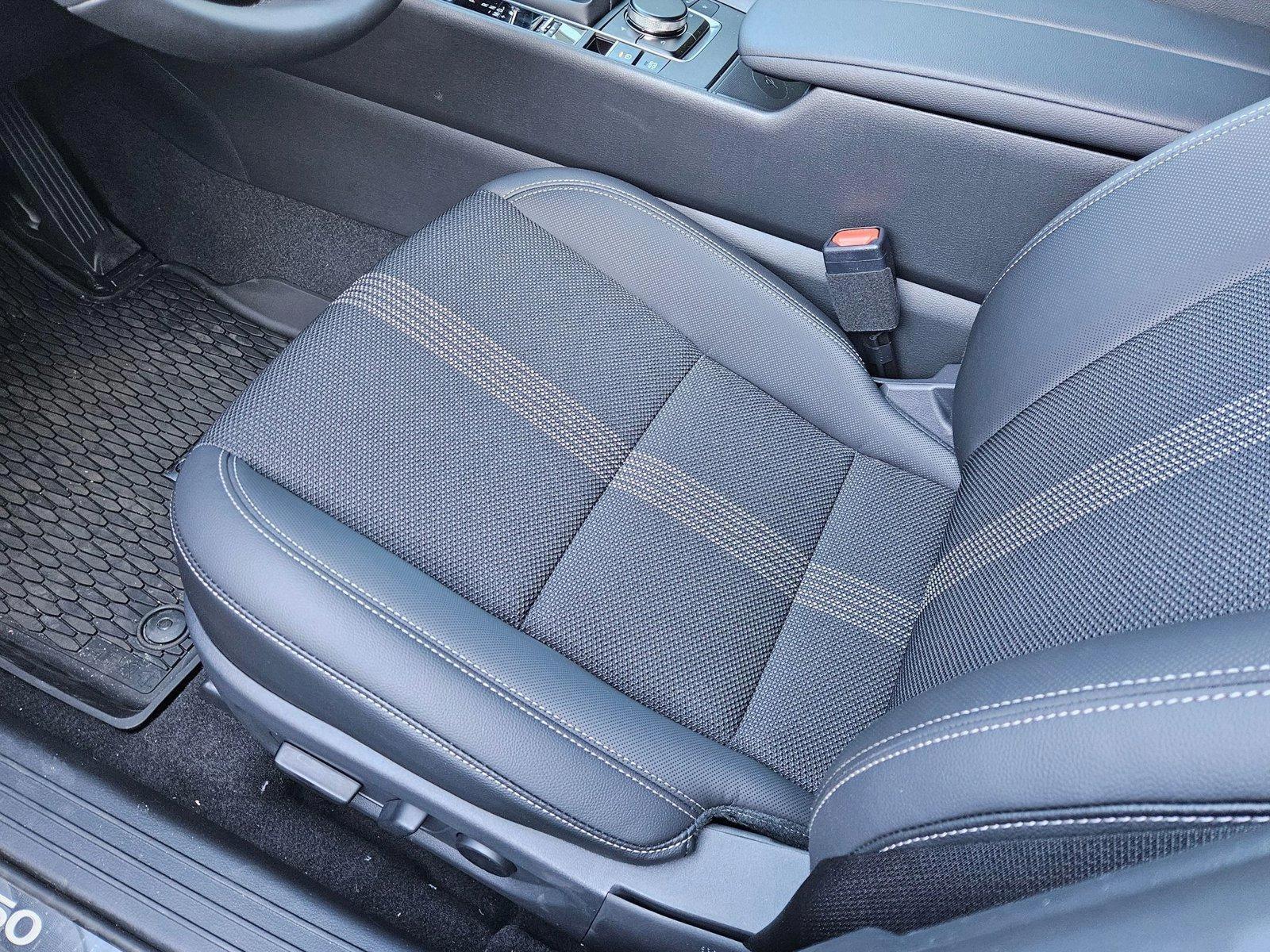 2025 Mazda CX-50 2.5 S Premium photo 4