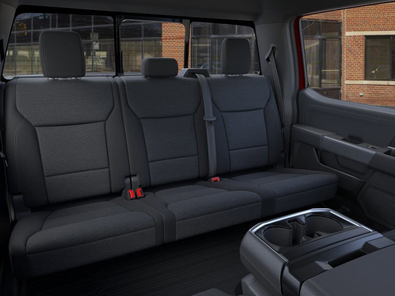 2025 Ford F-150 XLT photo 8