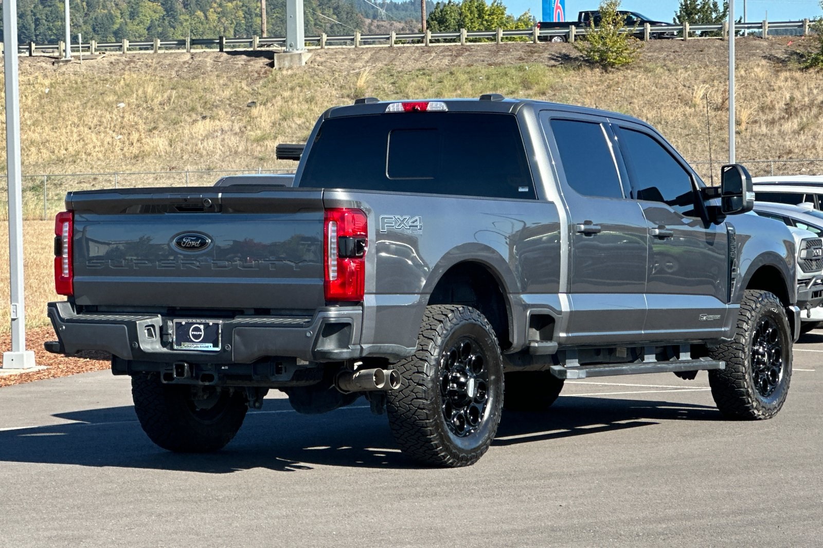 2023 Ford F-350 photo 3
