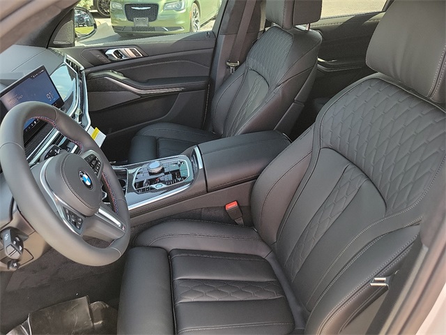 2026 Bmw X7 M60i photo 18