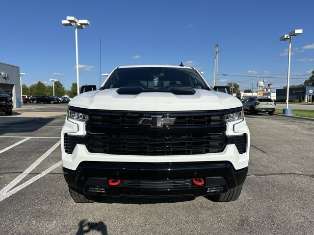 2026 Chevrolet Silverado 1500 LT Trail Boss photo 3