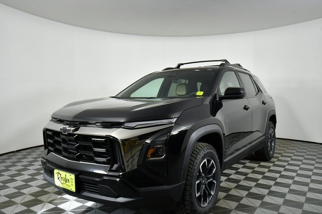 2026 Chevrolet Equinox ACTIV photo 2