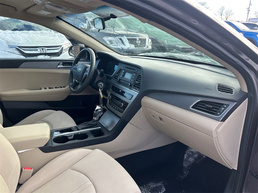 2017 HYUNDAI SONATA - Image 32