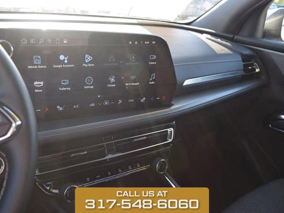 2025 Chevrolet Traverse photo 27