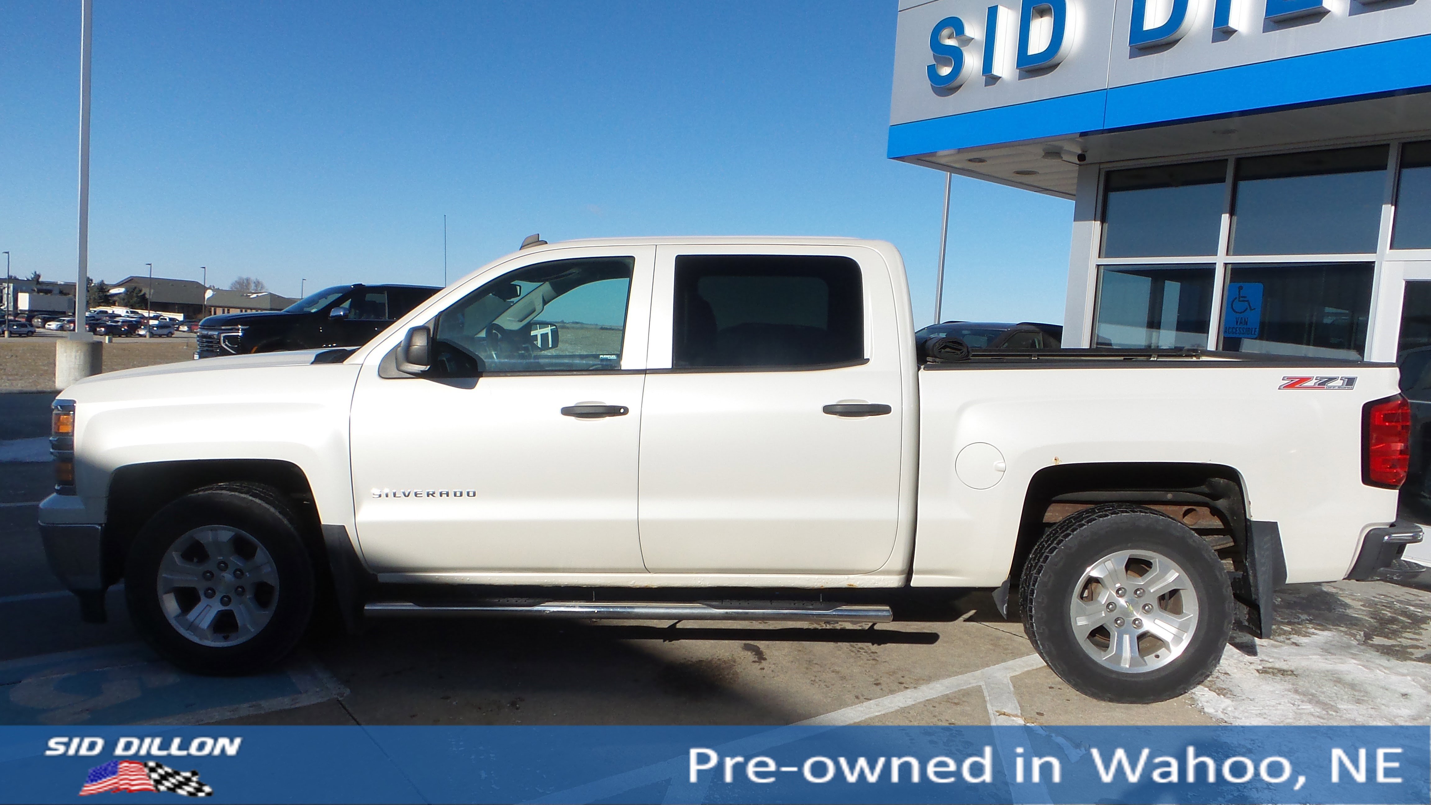 Used 2014 Chevrolet Silverado 1500 LT with VIN 3GCUKREC0EG248691 for sale in Wahoo, NE