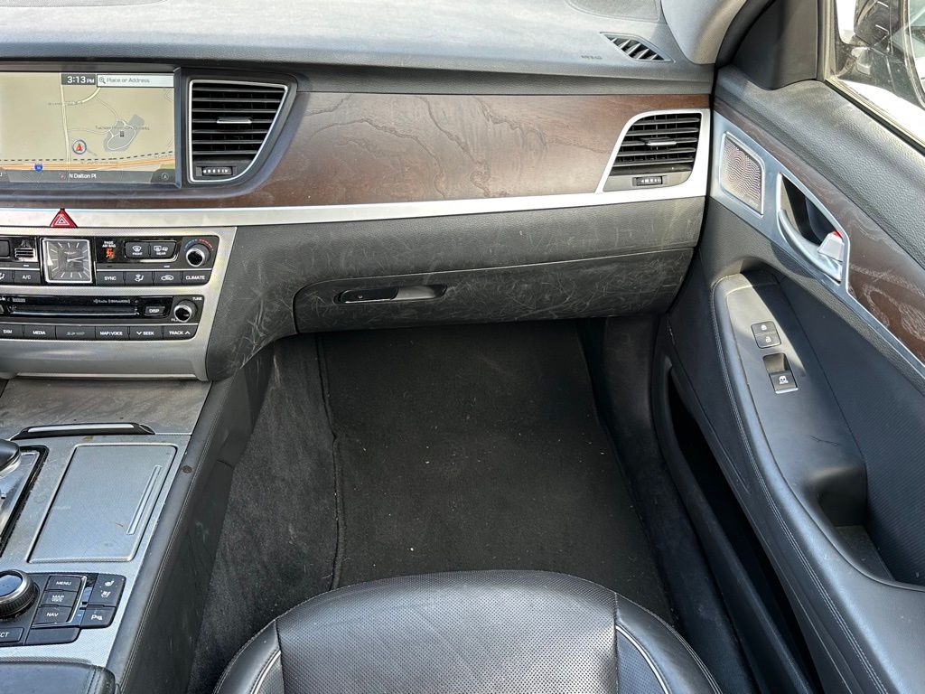 2019 Genesis G80 3.8 photo 15