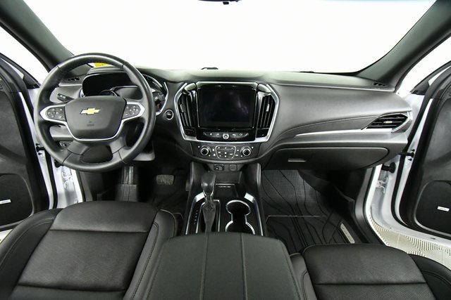 2023 Chevrolet Traverse High Country photo 13