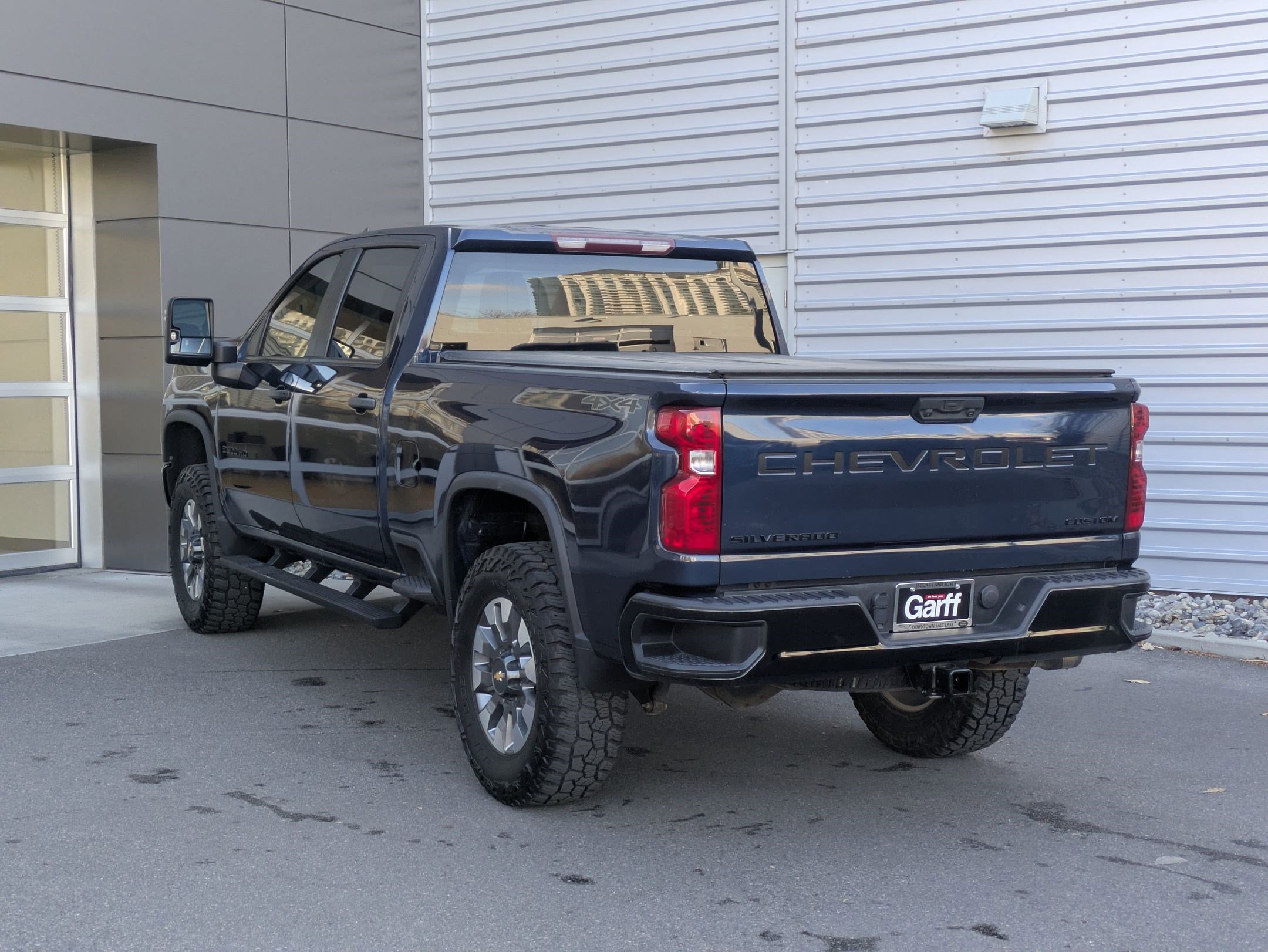 2022 Chevrolet Silverado 2500HD Custom photo 2