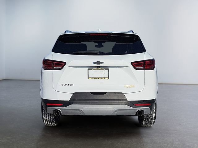2025 Chevrolet Blazer 2LT photo 4