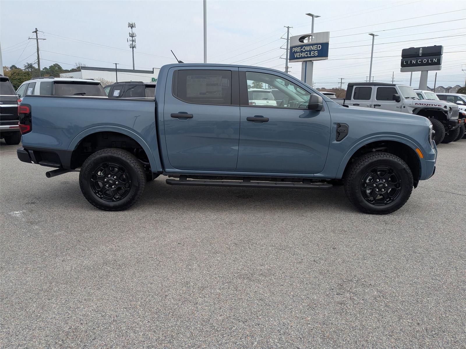 2025 Ford Ranger XLT photo 4