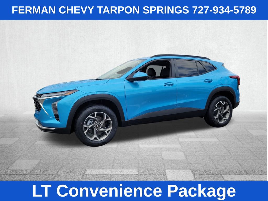 2025 Chevrolet Trax LT photo 3