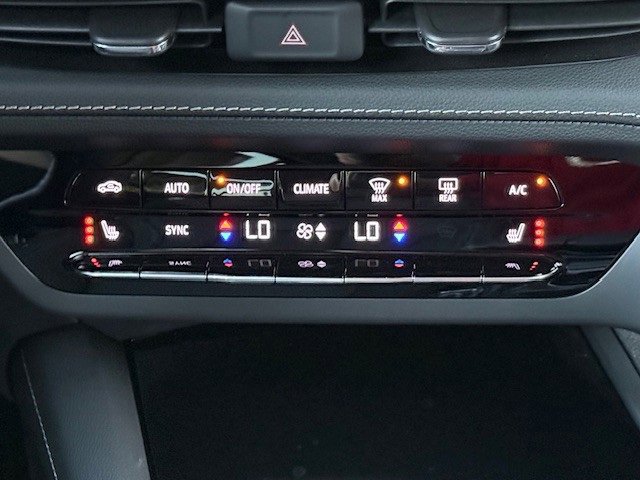 2023 Buick Envision Essence photo 20