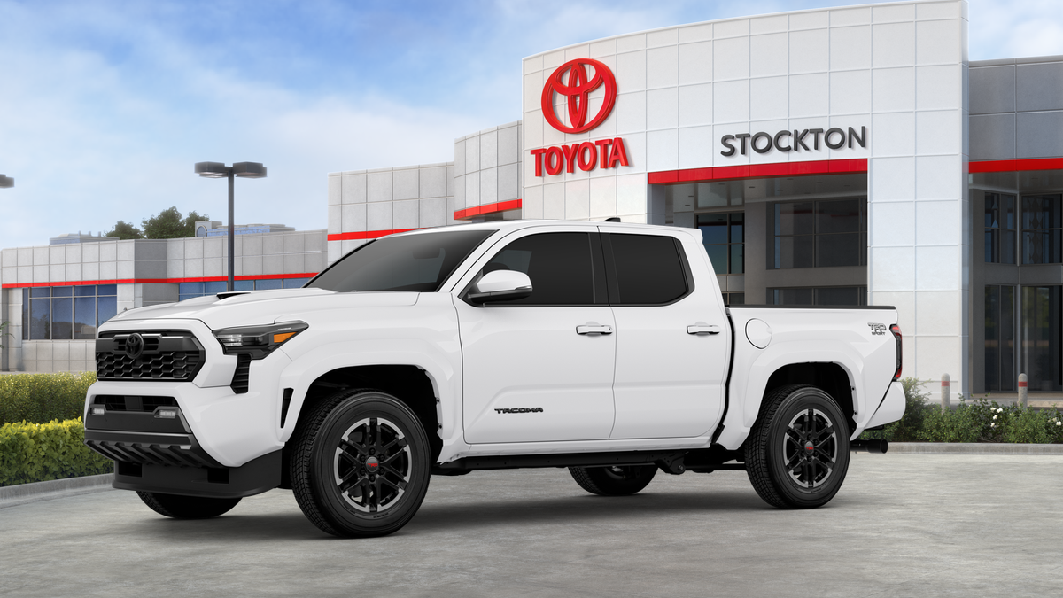 2026 Toyota Tacoma TRD Sport Double Cab photo 2