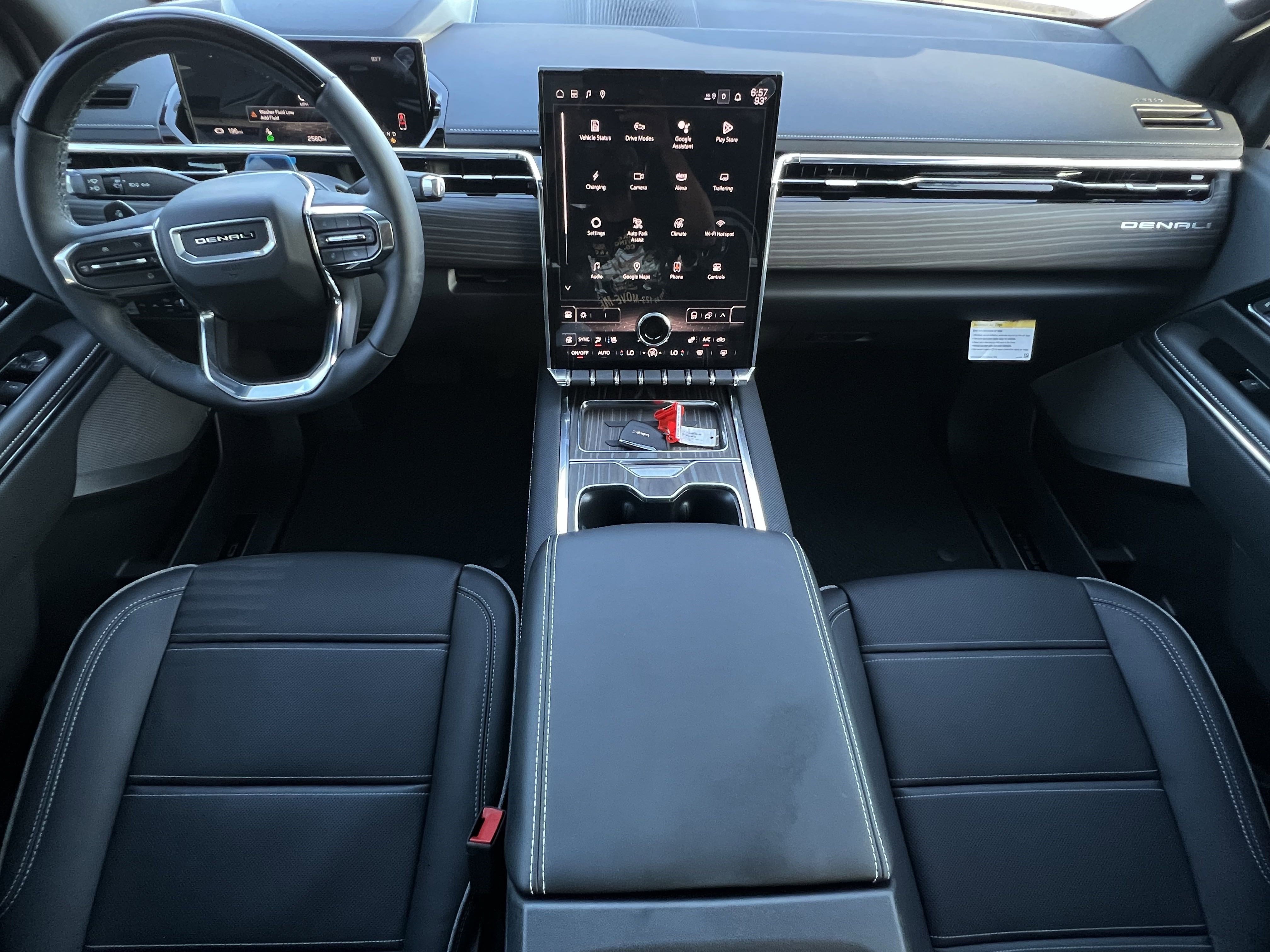 2025 Gmc Sierra EV Denali photo 2