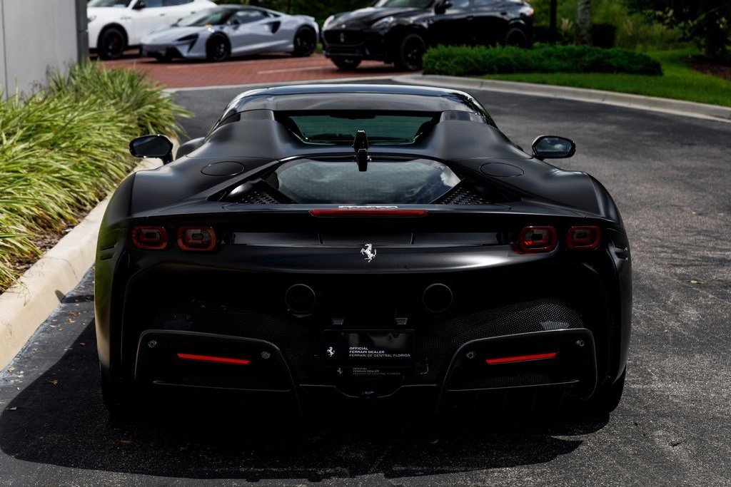 2022 Ferrari SF90 Spider photo 4