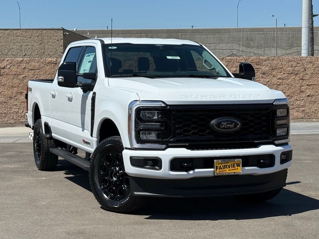 2026 Ford F-250 Lariat photo 2