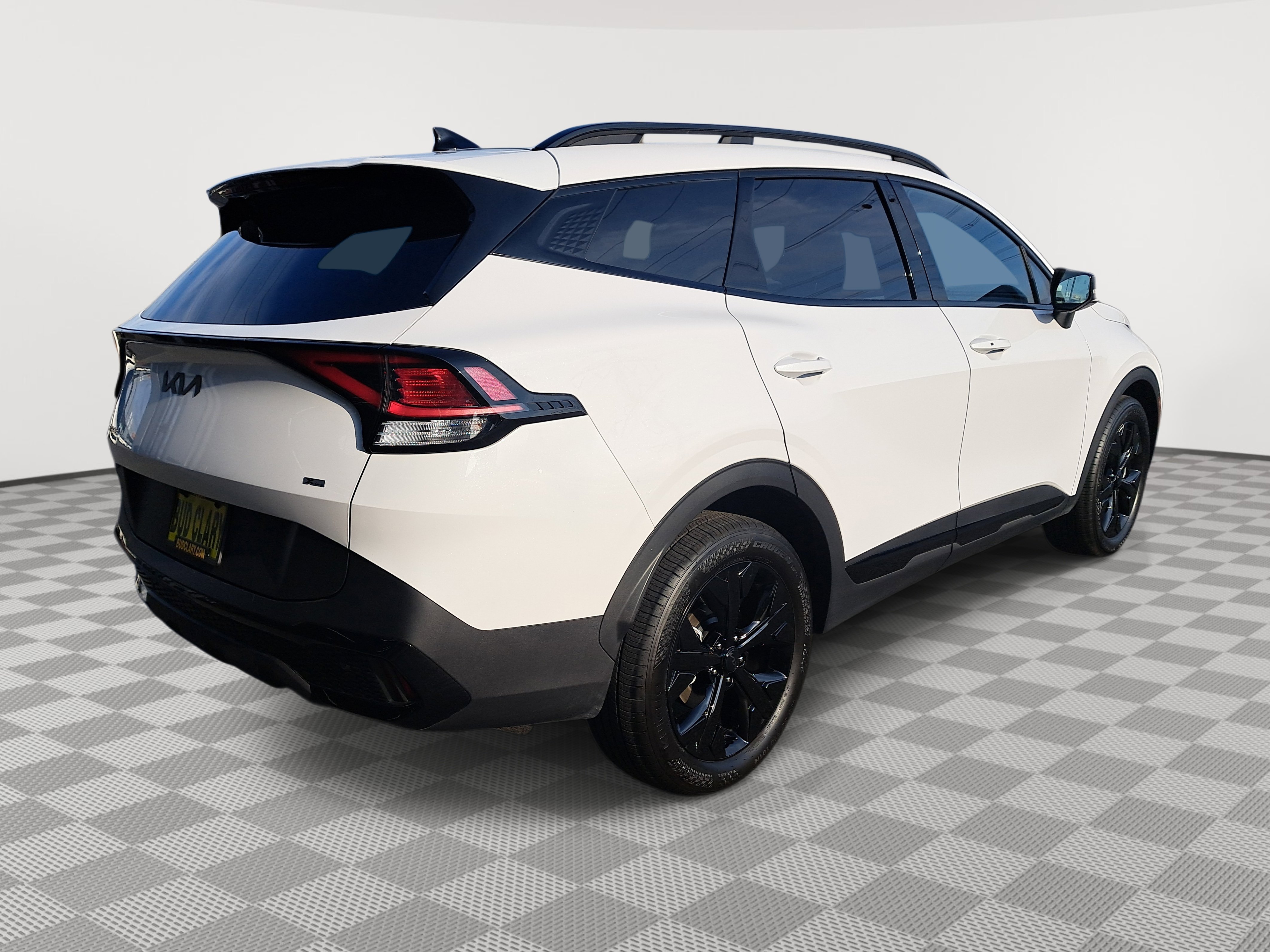 2025 Kia Sportage X-Line photo 2