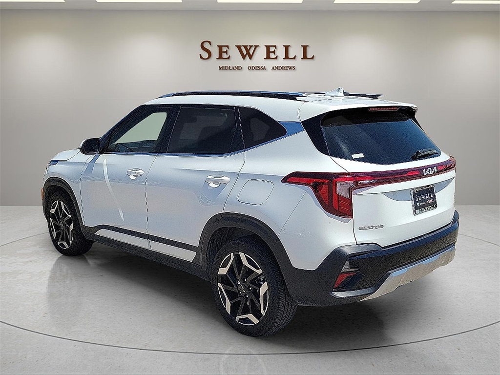 2024 Kia Seltos SX photo 2