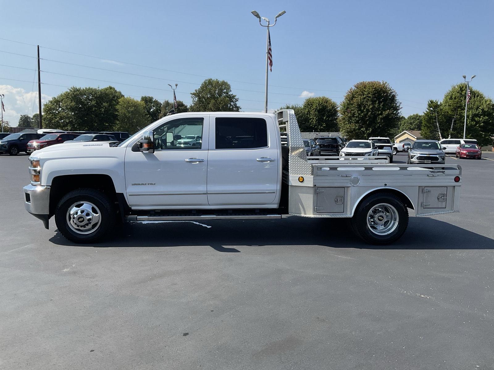 2019 Chevrolet Silverado 3500HD LTZ photo 4