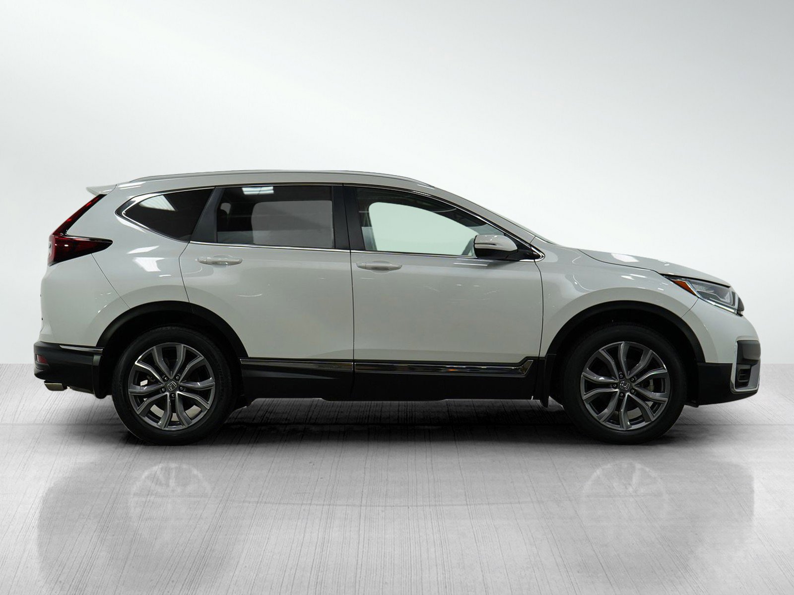 2022 Honda CR-V Touring photo 6