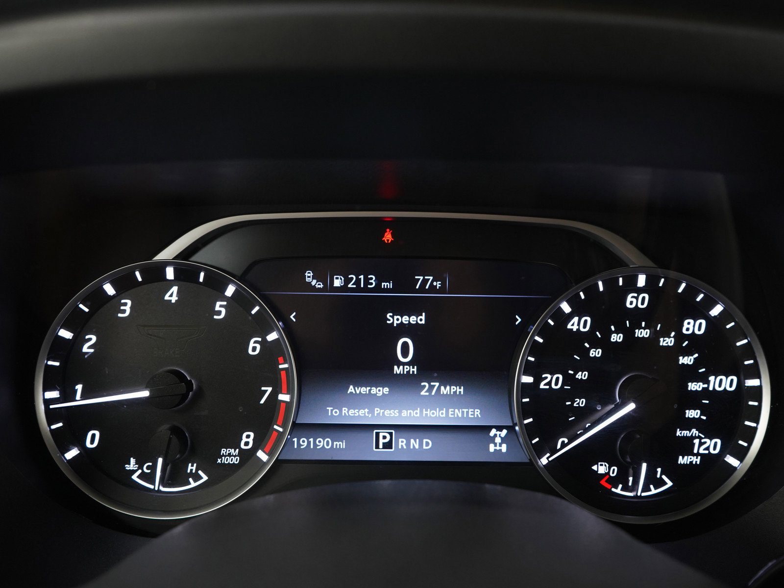 2024 Nissan Titan SV photo 28