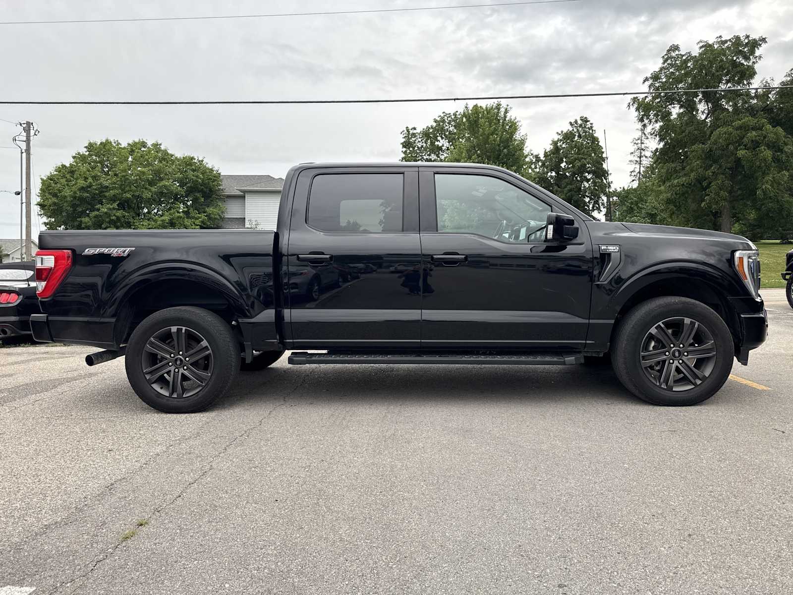 2022 Ford F-150 Lariat photo 4